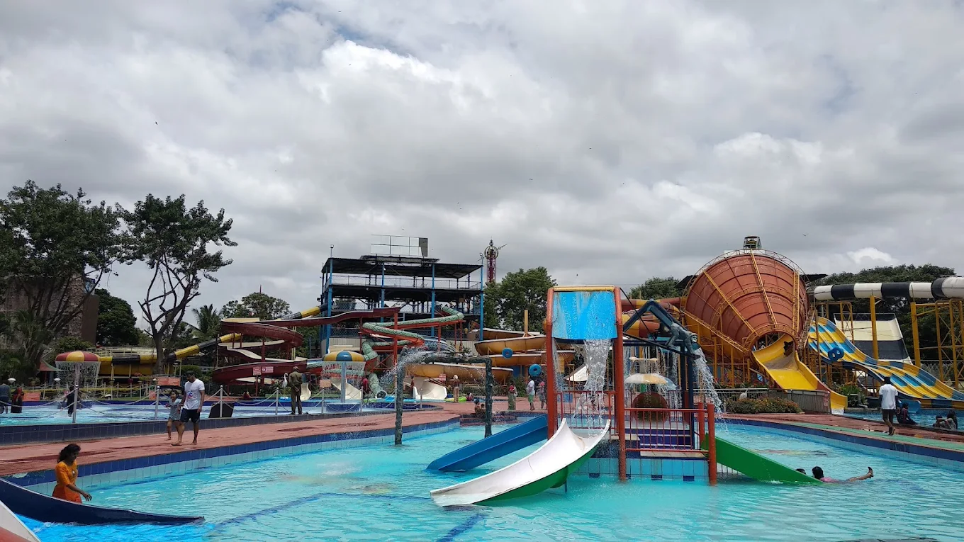 Fun World Water Park